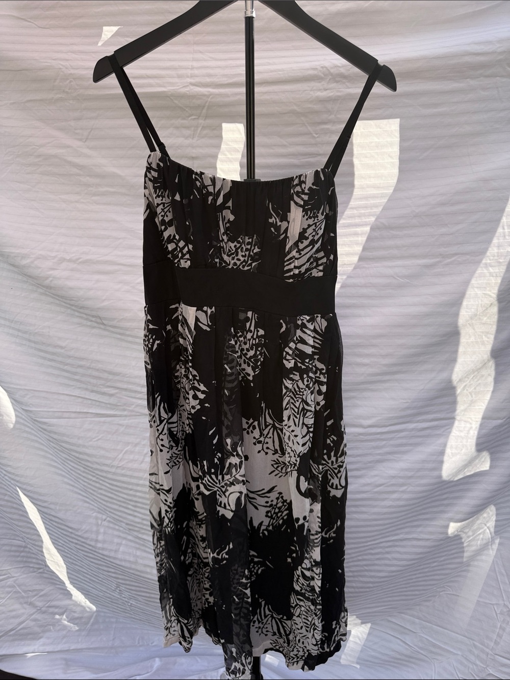jonathan martin Black and White Printed Midi Dress